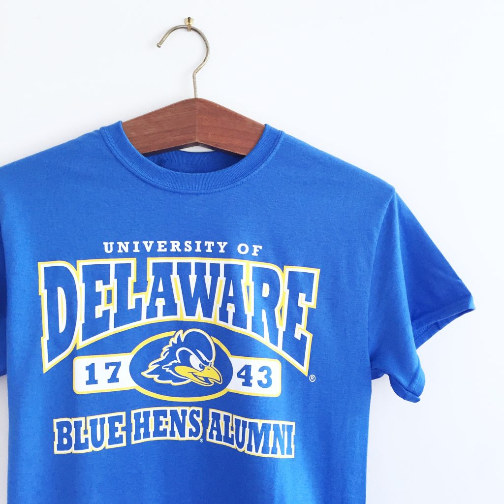 University of Delaware Alumni 1/4-Zip Sweatshirt – National 5 and 10