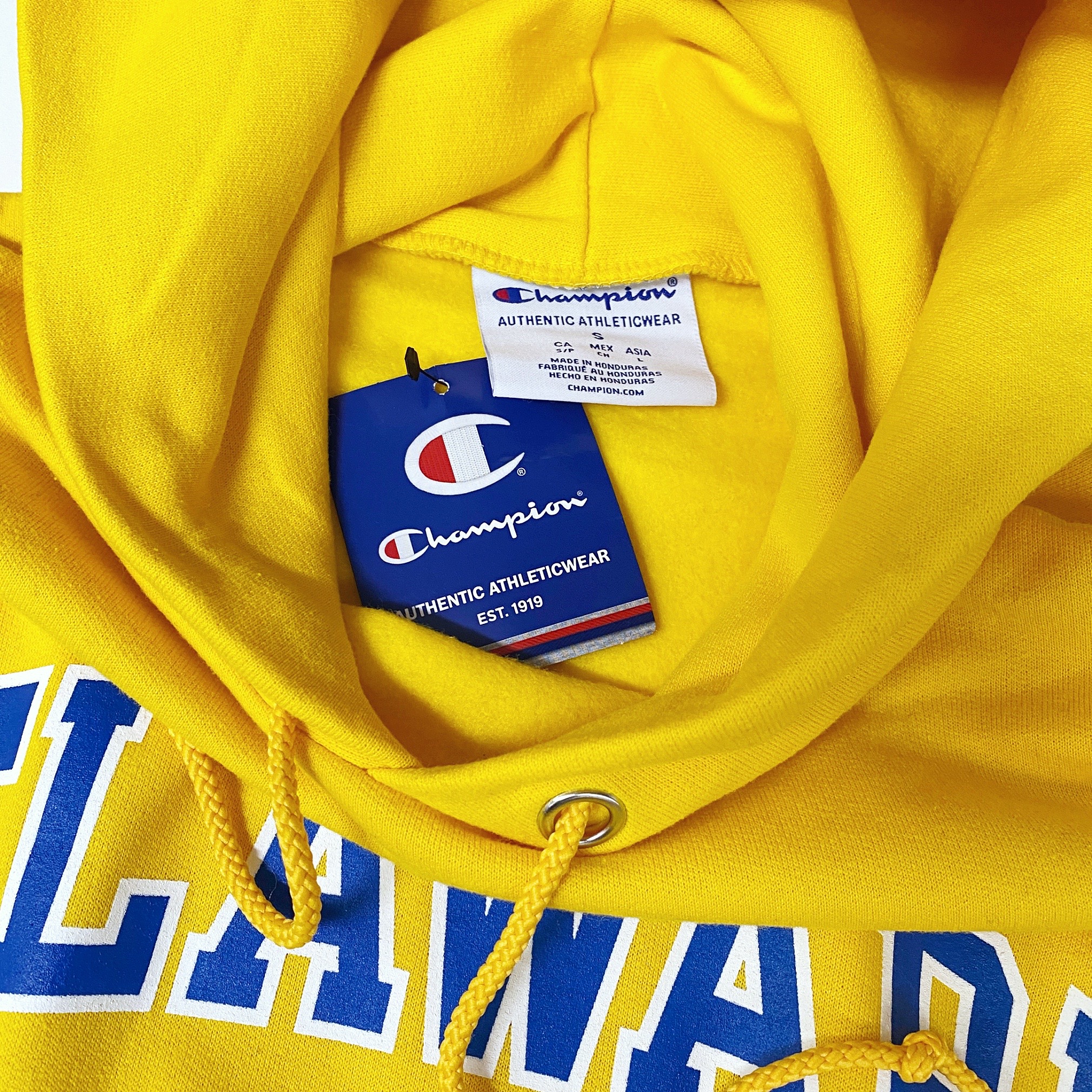 Udelade direktør Skru ned University of Delaware Champion Arched Delaware Hoodie Sweatshirt – Yellow  – National 5 and 10