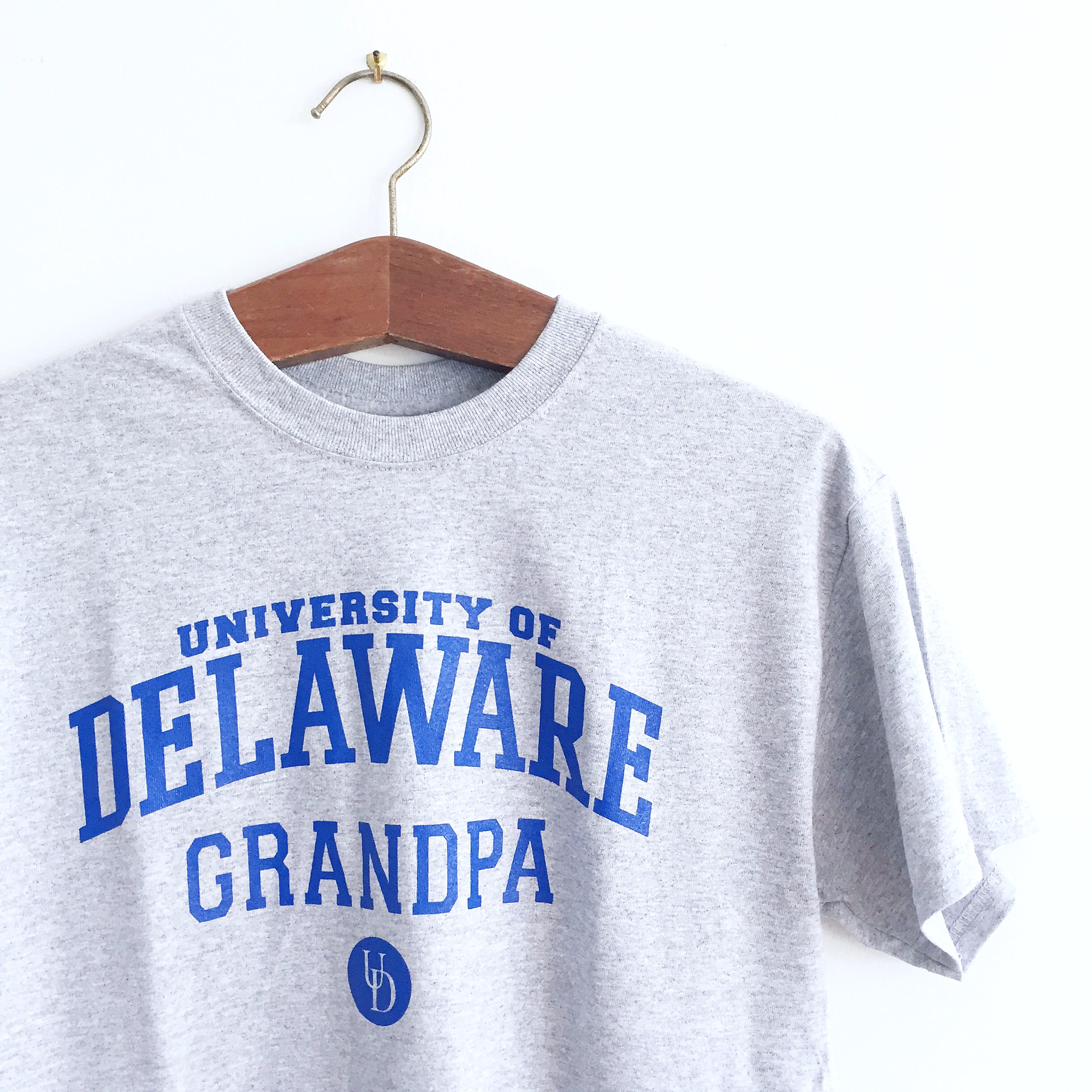 University of Delaware Grandpa T-shirt – Oxford – National 5 and 10