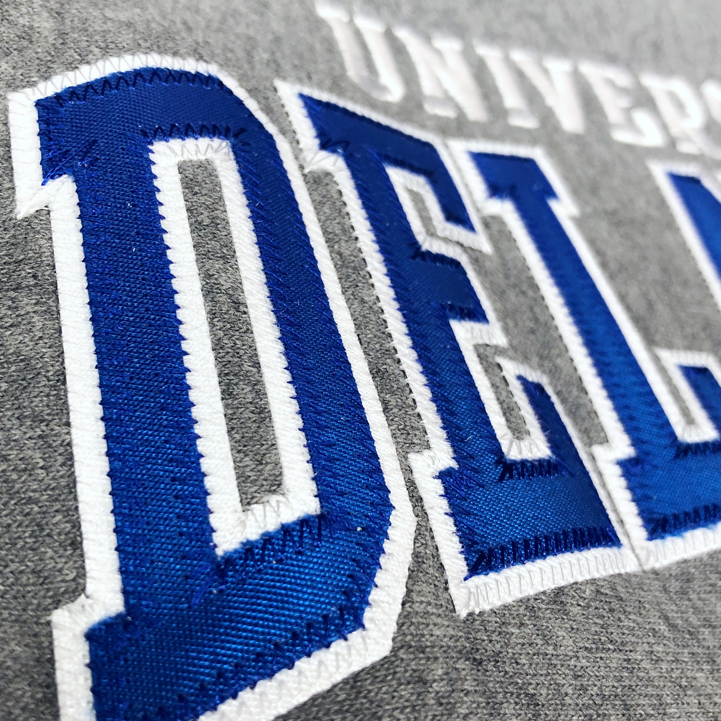 University of Delaware Alumni Embroidered Hoodie Sweatshirt – National 5  and 10