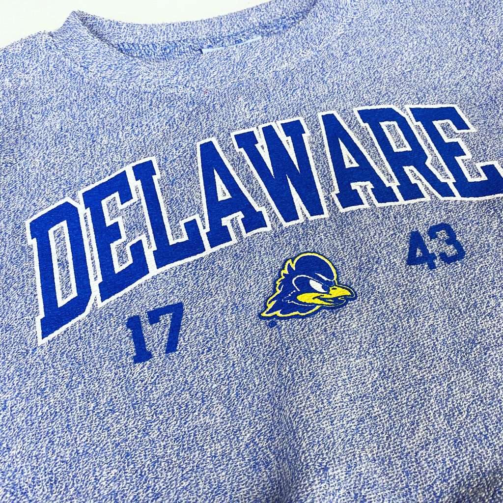 University of Delaware MV 1/4-Zip Mom Sweatshirt – National 5 and 10